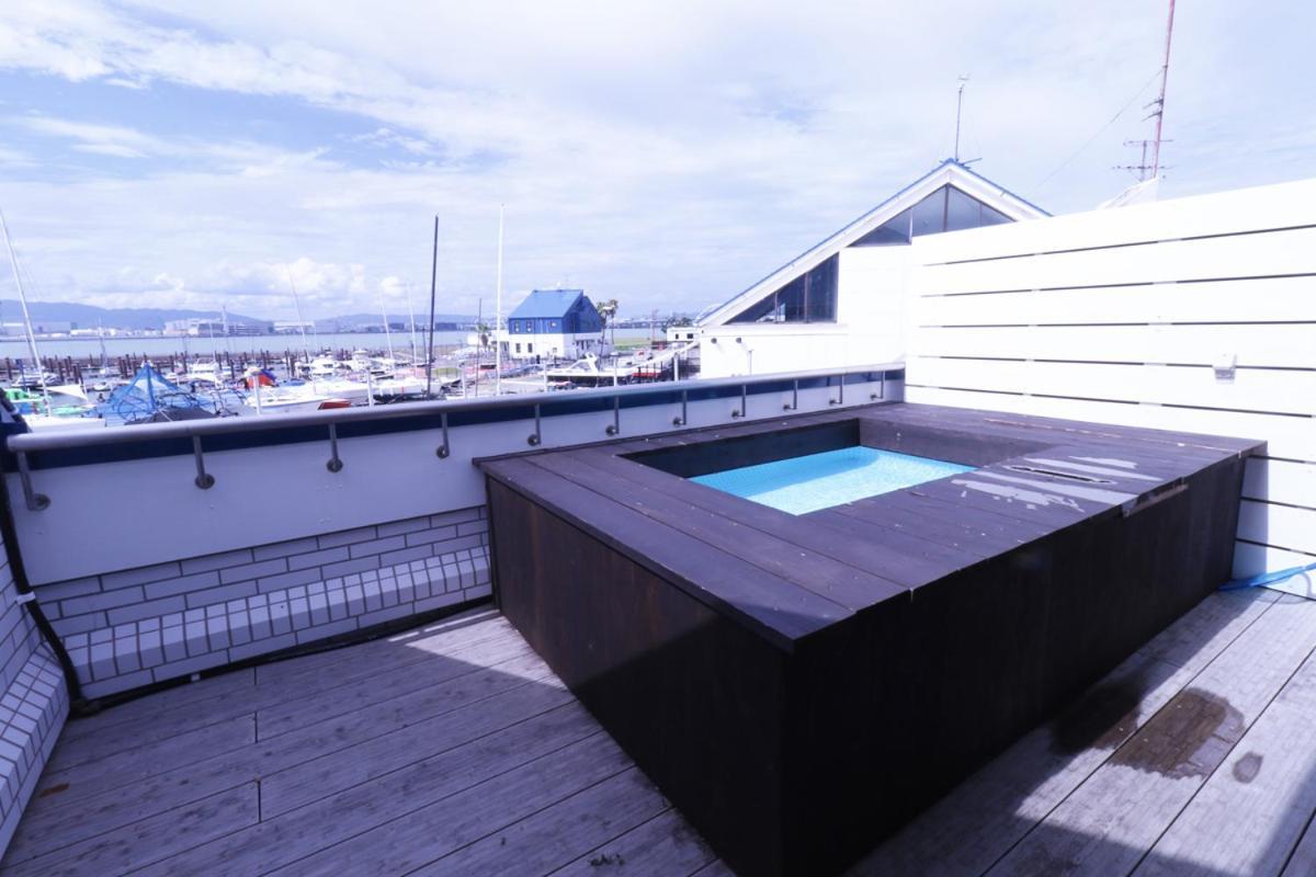 Osaka Hokko Marina Hull Exterior foto