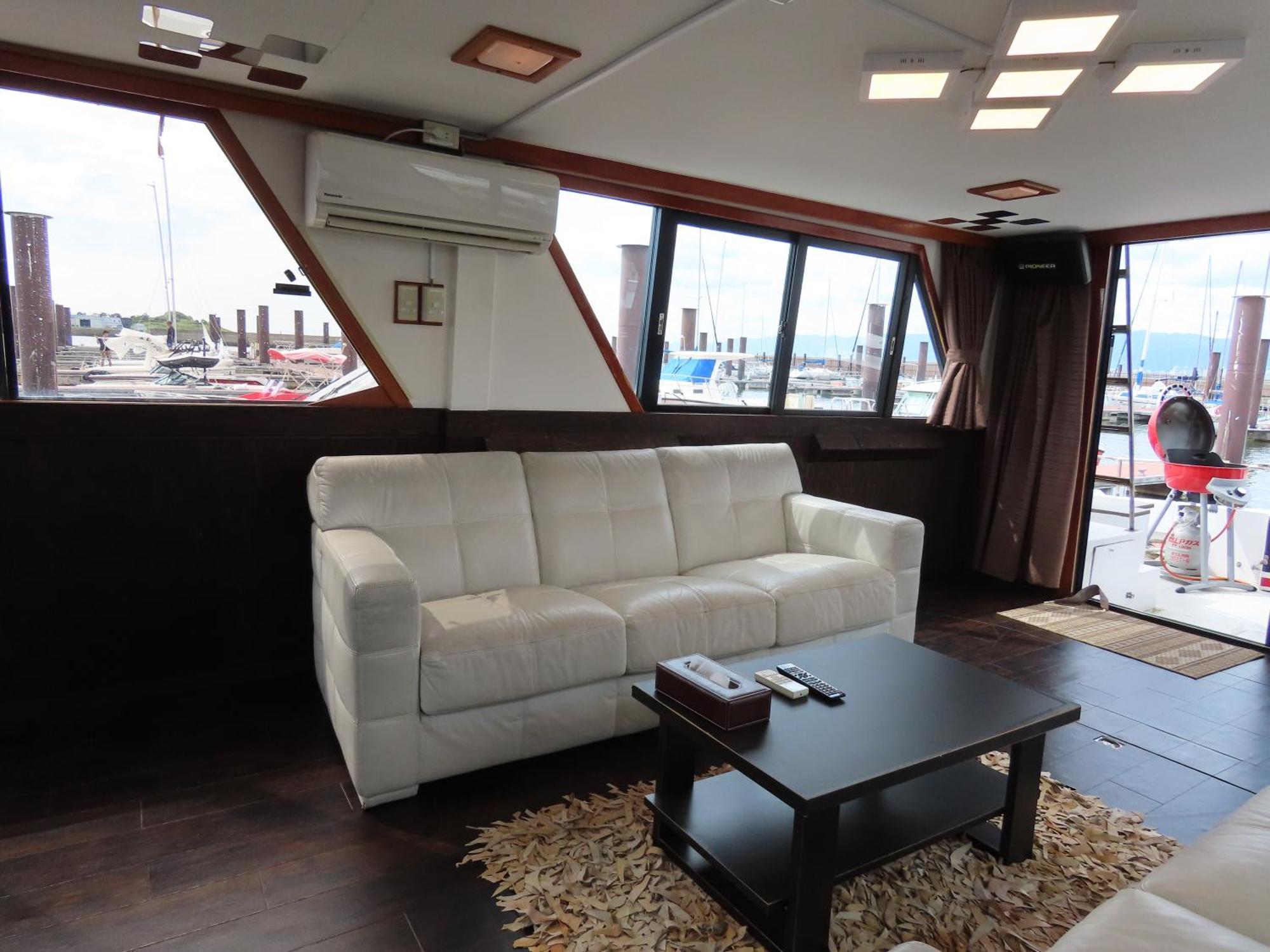 Osaka Hokko Marina Hull Exterior foto